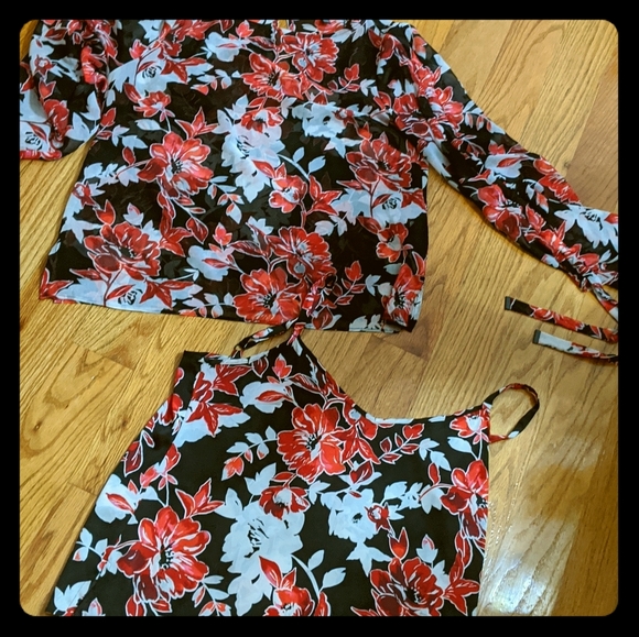 Blouse - Picture 1 of 4